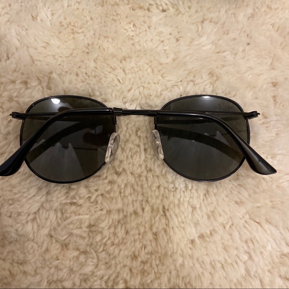 Rayban Black Round Metal Sunglasses - Picture 4 of 6